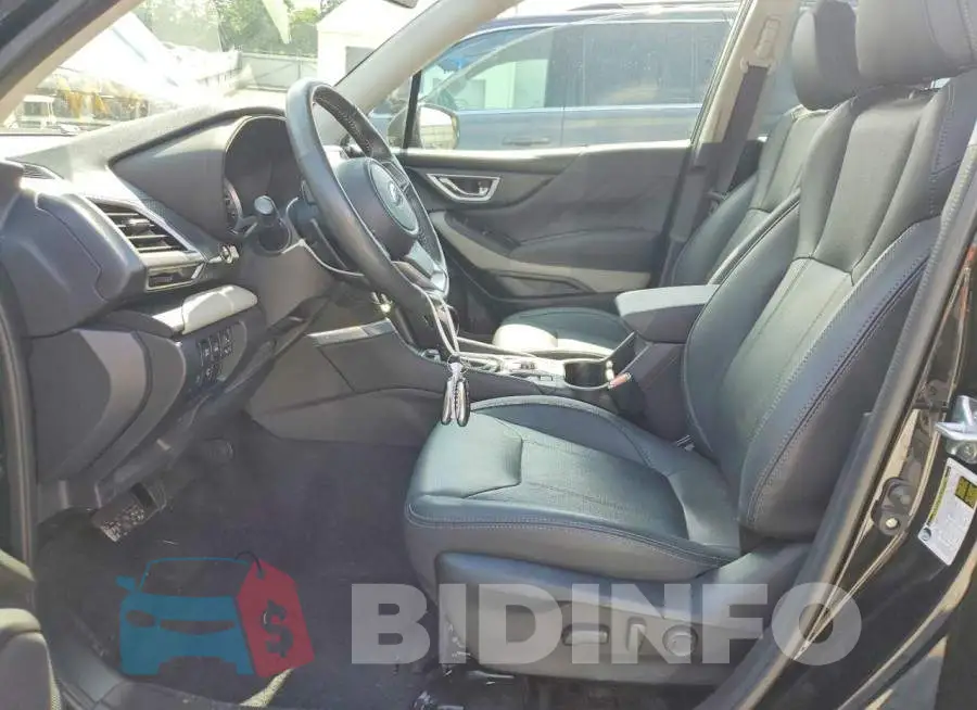 JF2SKALC9RH415073 Photo# 7