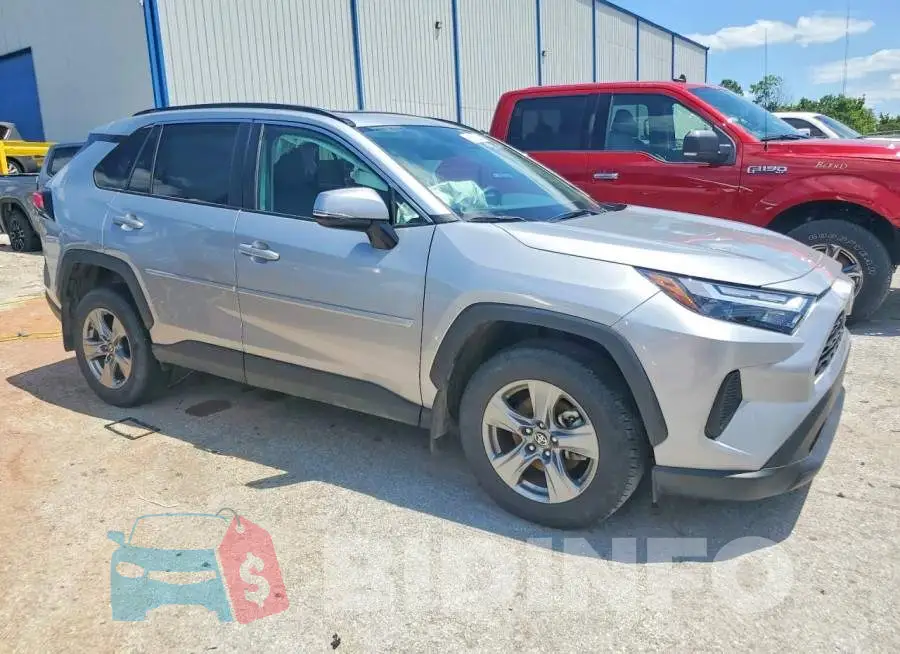 2T3P1RFV1SC513311 Photo# 4