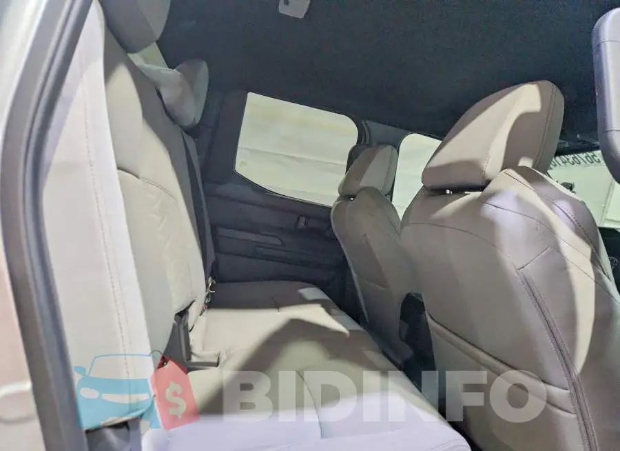 3TMLB5JNXSM137073 Photo# 10