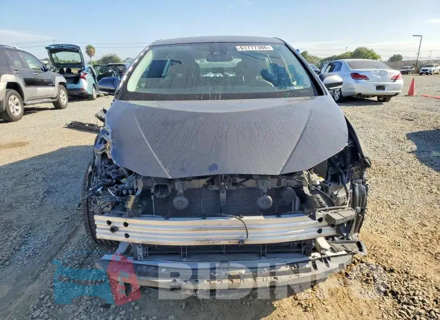 JTDKBRFUXH3579588 Photo# 5