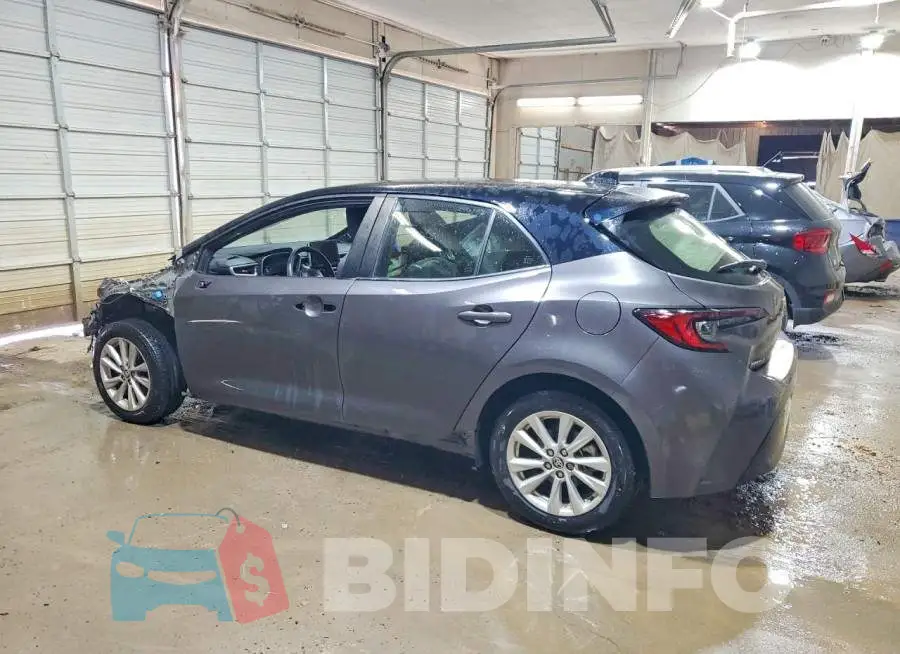 JTND4MBE8P3201543 Photo# 2
