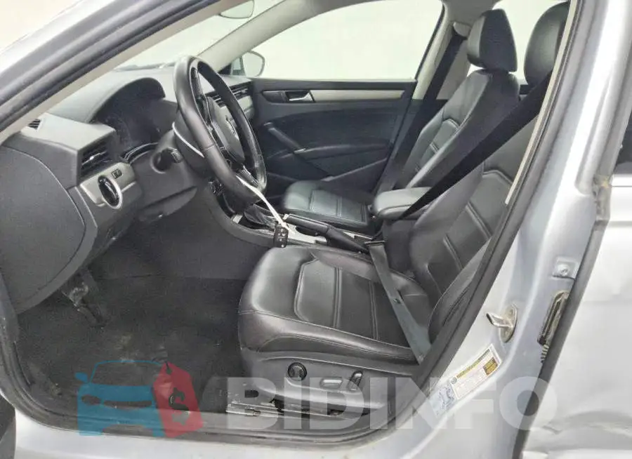 1VWSA7A33MC008280 Photo# 7