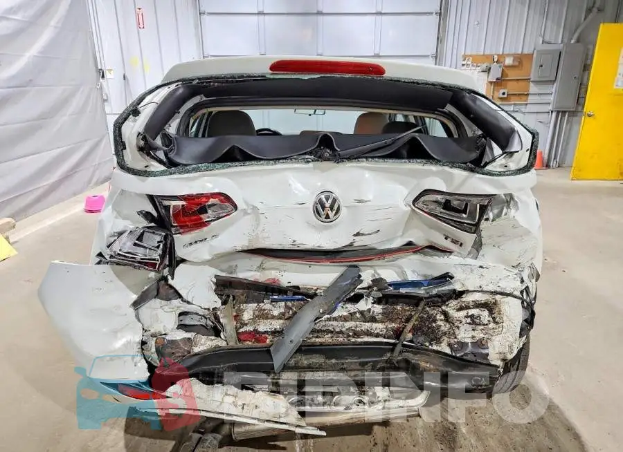 3VW117AU9HM062790 Photo# 6
