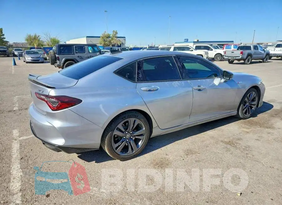 19UUB5F59MA003234 Photo# 3