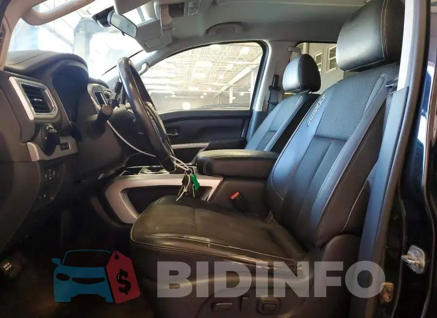 1N6AA1E50KN533948 Photo# 7