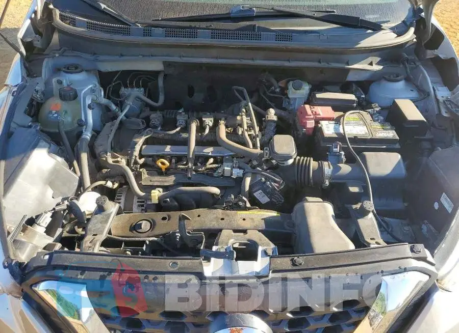 3N1CP5CU4JL531102 Photo# 11