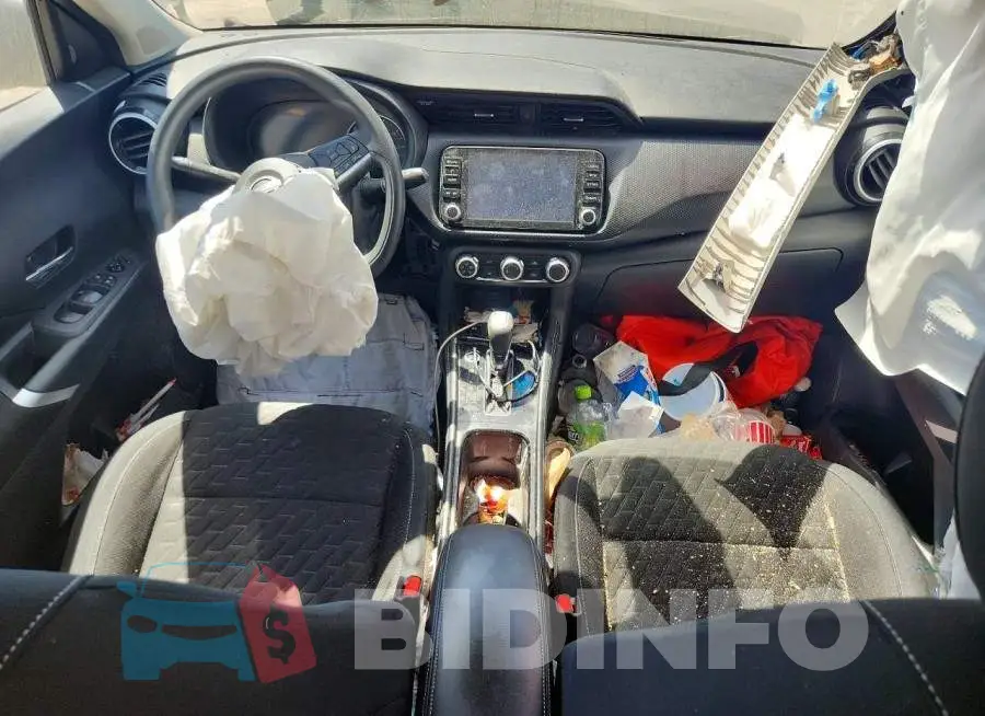 3N1CP5CV0PL489187 Photo# 8