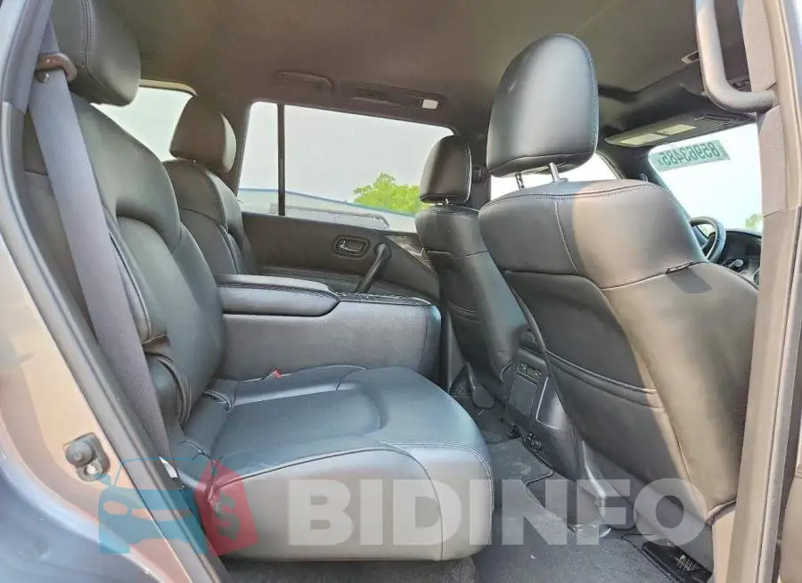 JN8AY2BA6M9374715 Photo# 11