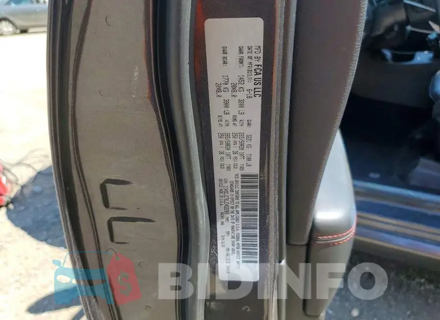 1C4SDJCT6JC452205 Photo# 13
