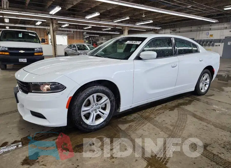 2C3CDXBG7NH165832 Photo# 1