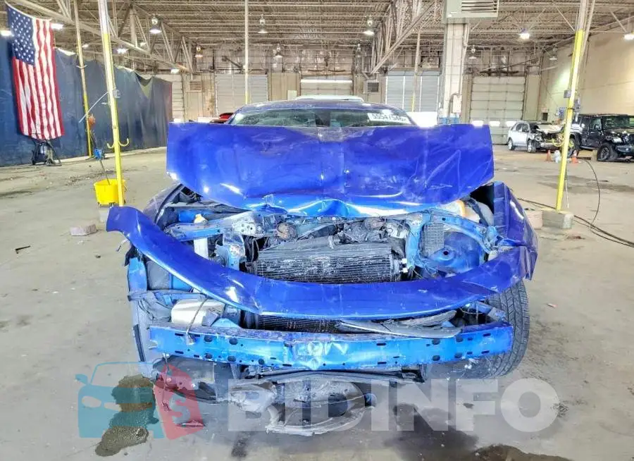 2C3CDXJG6JH181399 Photo# 5