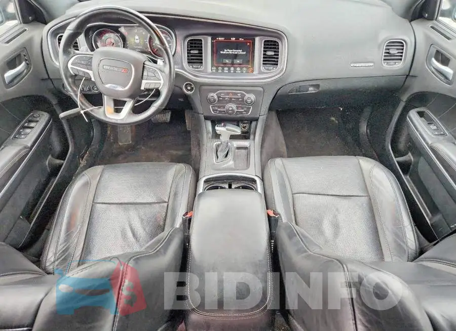2C3CDXJG7JH189396 Photo# 8
