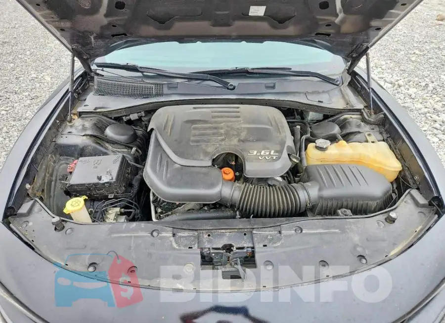 2C3CDXJG7JH189396 Photo# 11
