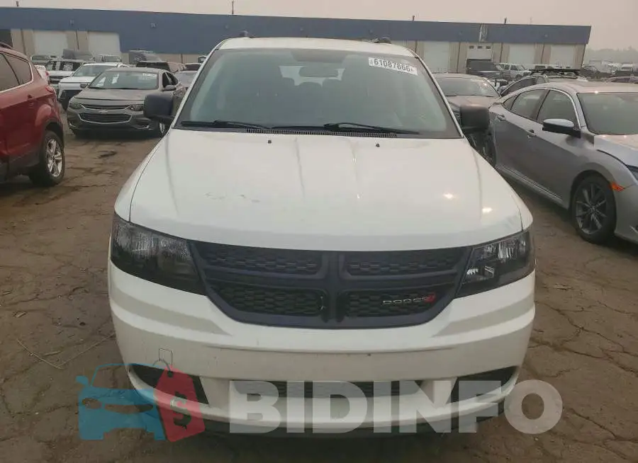 3C4PDCAB9JT353118 Photo# 5