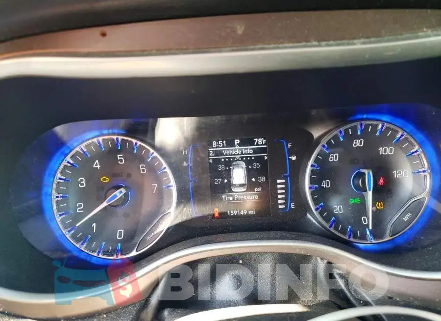 2C4RC1DG8LR164134 Photo# 9