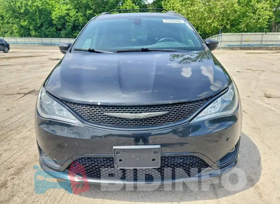 2C4RC1EG6JR312227 Photo# 5