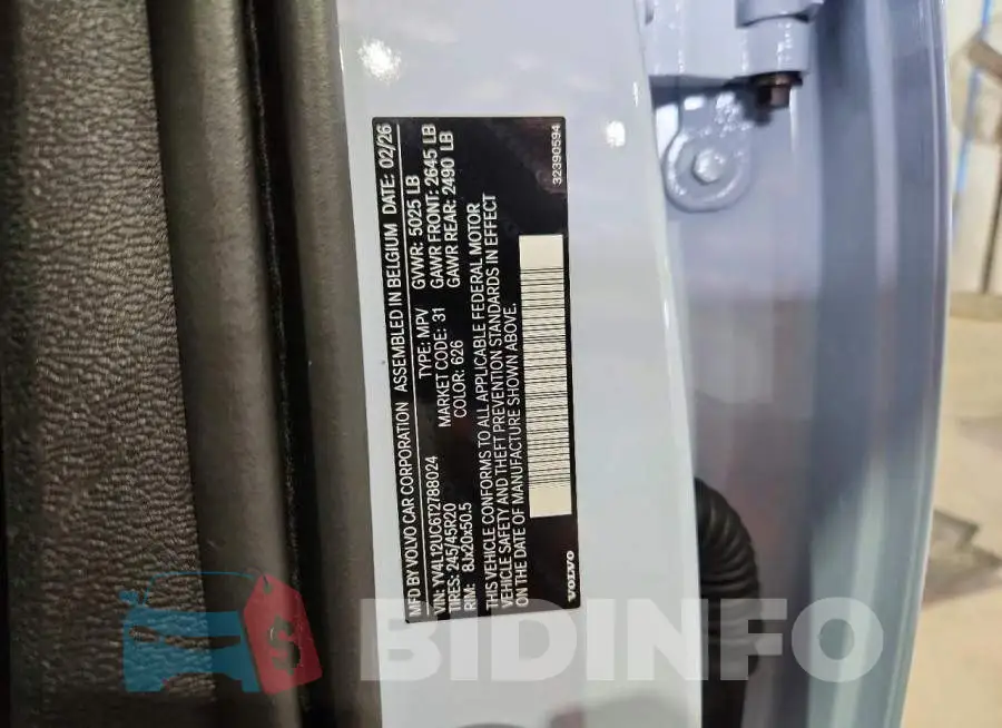 YV4L12UC6T2788024 Photo# 13