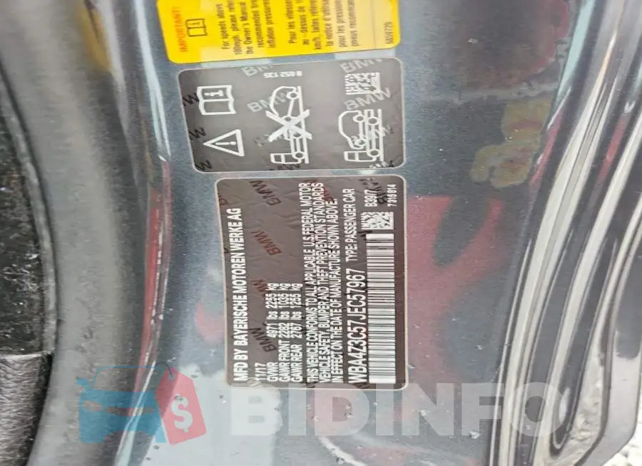 WBA4Z3C57JEC57967 Photo# 12