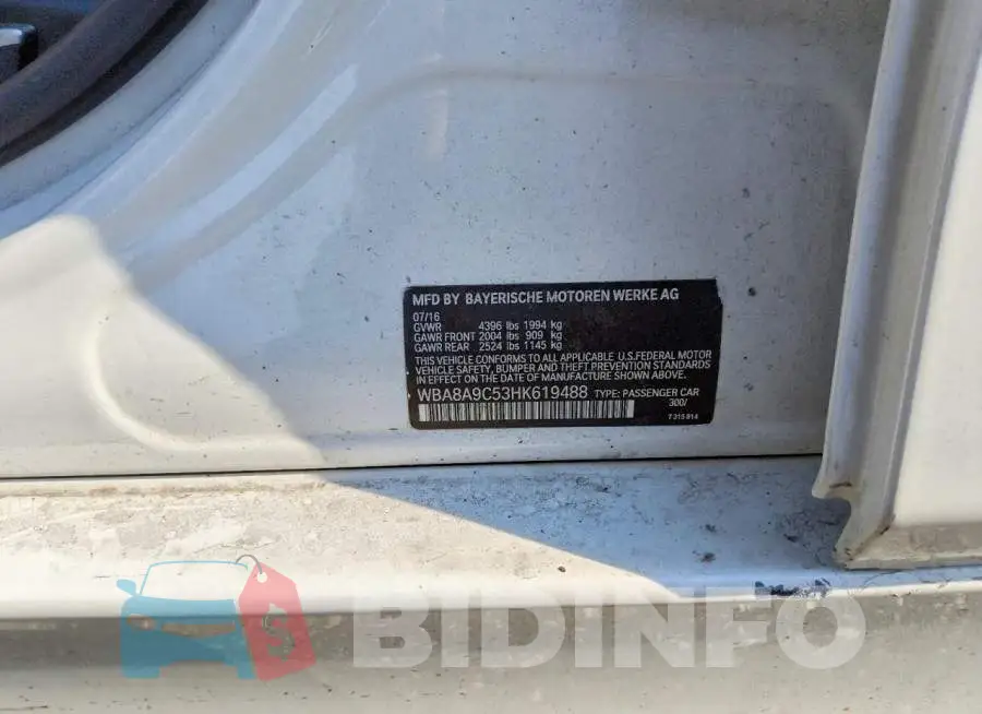 WBA8A9C53HK619488 Photo# 13