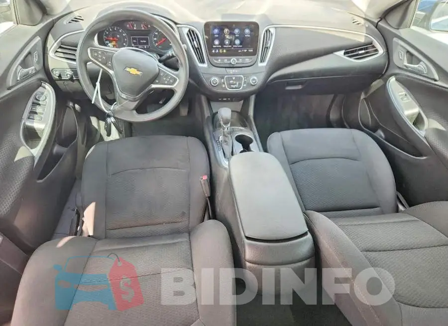 1G1ZB5ST4SF112413 Photo# 8