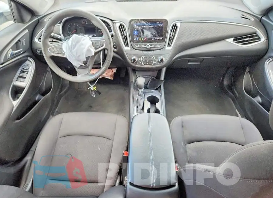 1G1ZD5ST2PF231157 Photo# 8