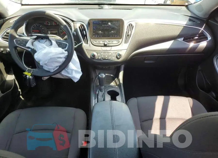 1G1ZD5ST4LF120457 Photo# 8