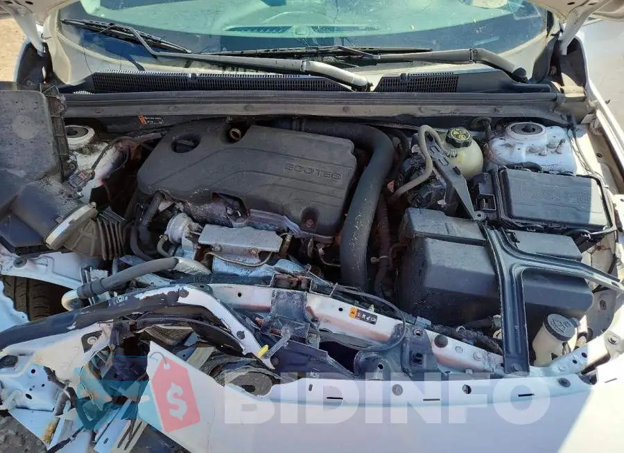 1G1ZG5ST2LF126880 Photo# 11