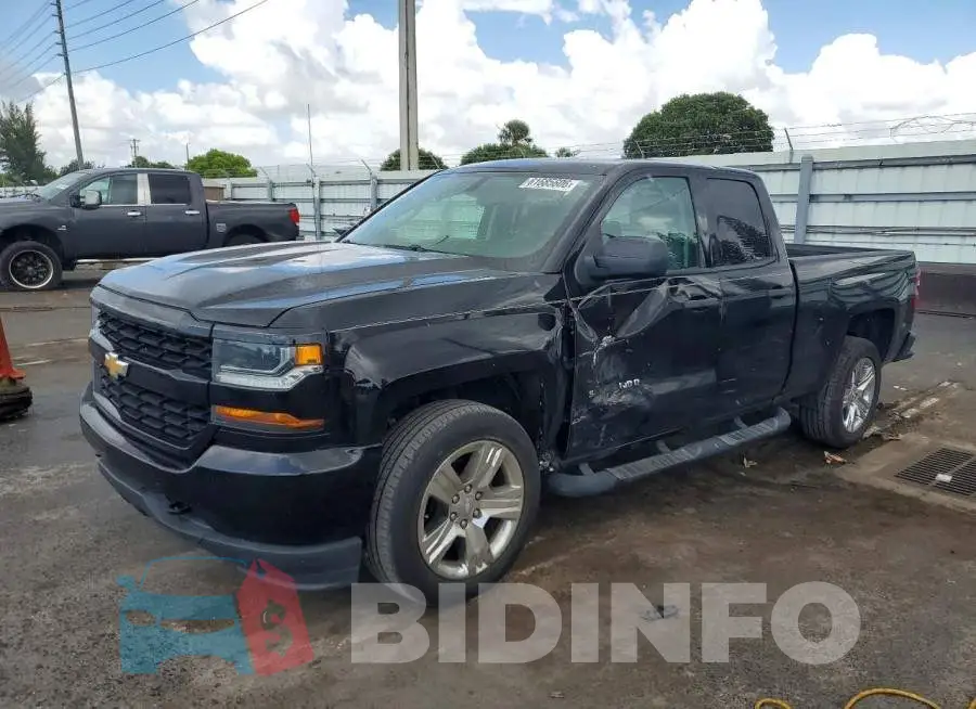 1GCRCPECXHZ337955 Photo# 1