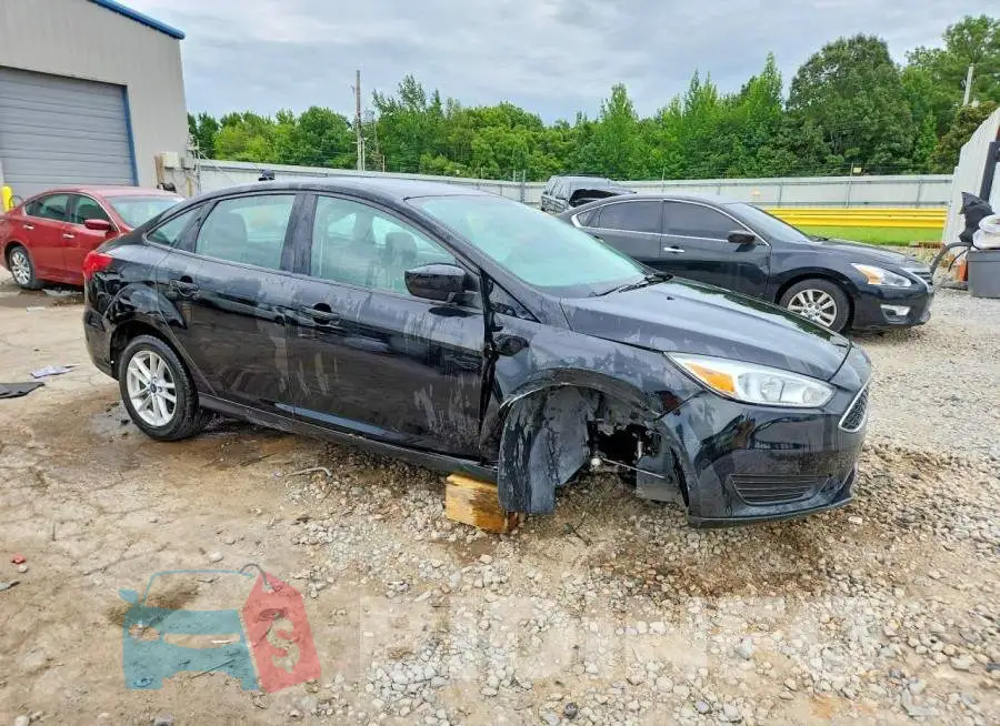 1FADP3F21JL212340 Photo# 4