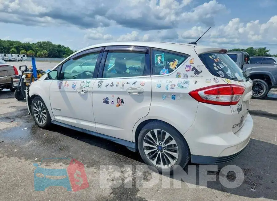 1FADP5DU8JL105849 Photo# 2