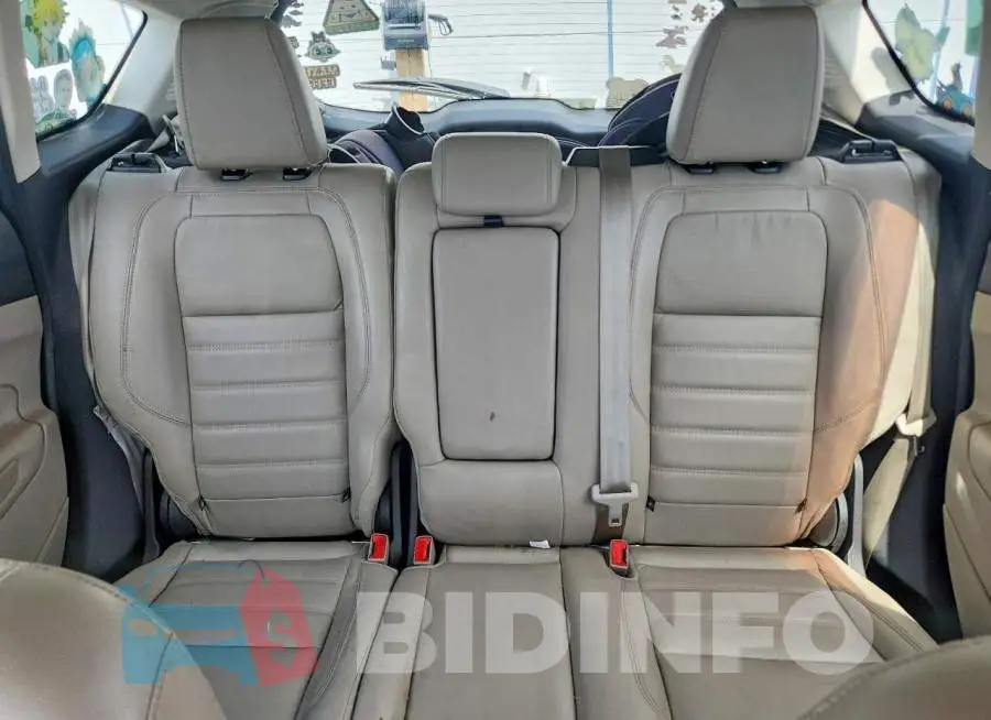 1FADP5DU8JL105849 Photo# 10