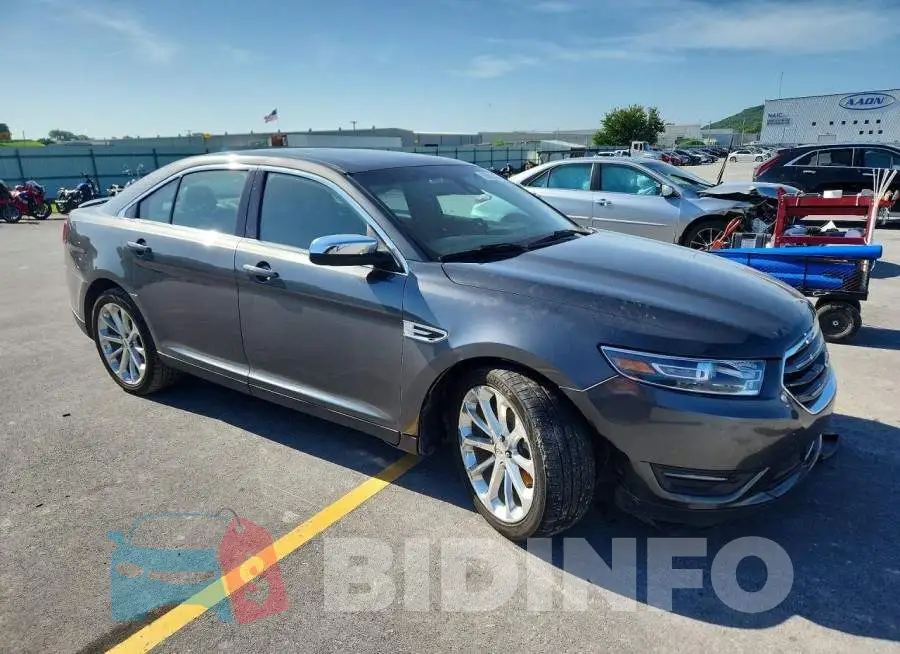 1FAHP2F88HG127787 Photo# 4