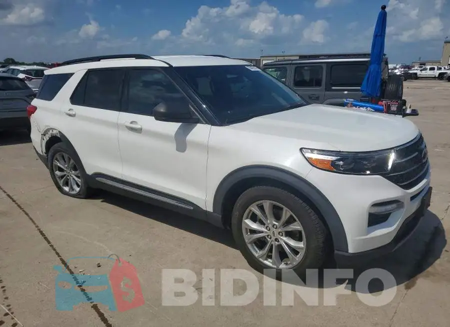 1FMSK7DH8LGB82100 Photo# 4