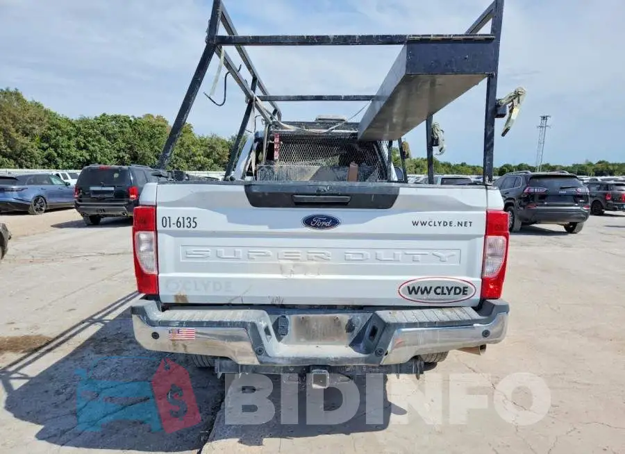 1FT7X2B60NEF33807 Photo# 6