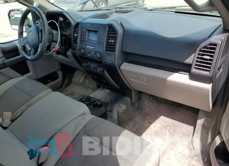 1FTMF1CBXKKC65227 Photo# 8