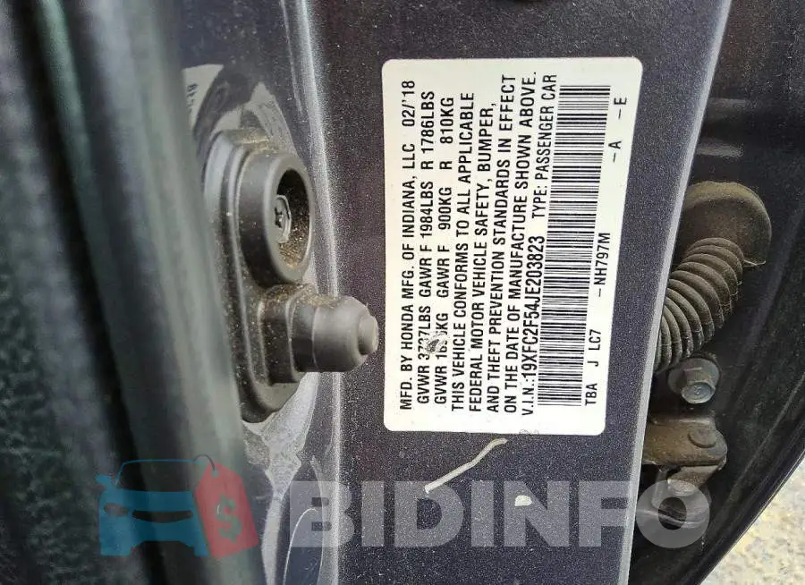 19XFC2F54JE203823 Photo# 12