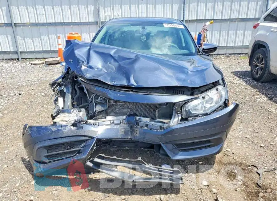 19XFC2F75HE230217 Photo# 5