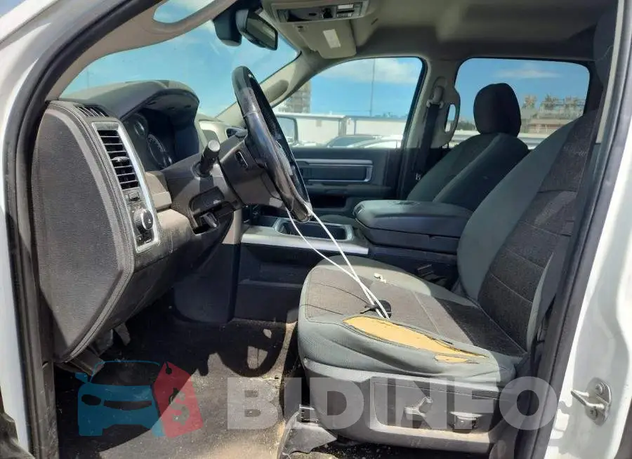 1C6RR6LT6HS610241 Photo# 7