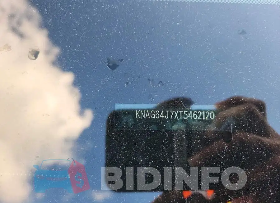 KNAG64J7XT5462120 Photo# 12