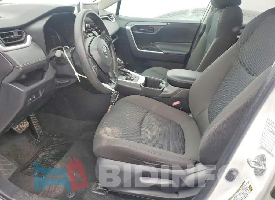 2T3F1RFV9RW460944 Photo# 7