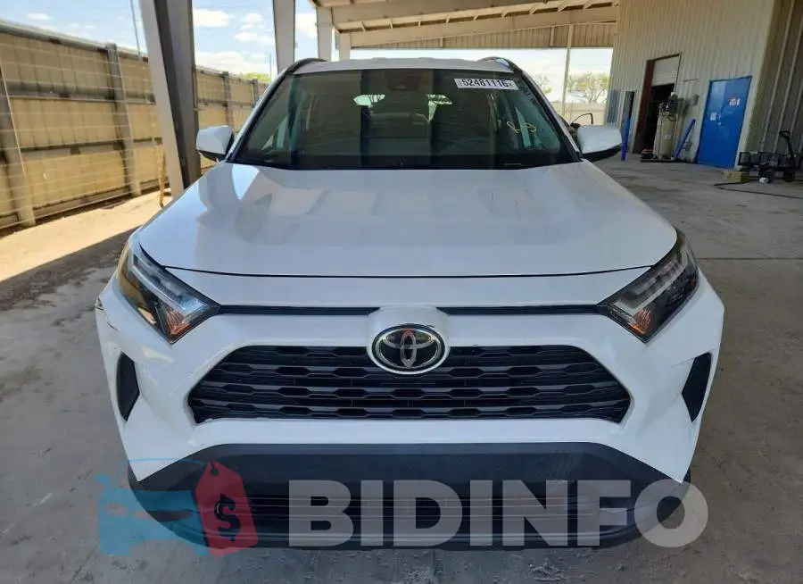 2T3W1RFVXNC182101 Photo# 5