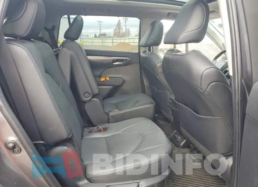 5TDEBRCH9RS607112 Photo# 10