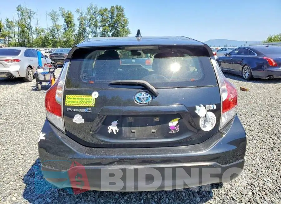 JTDKDTB32H1592352 Photo# 6