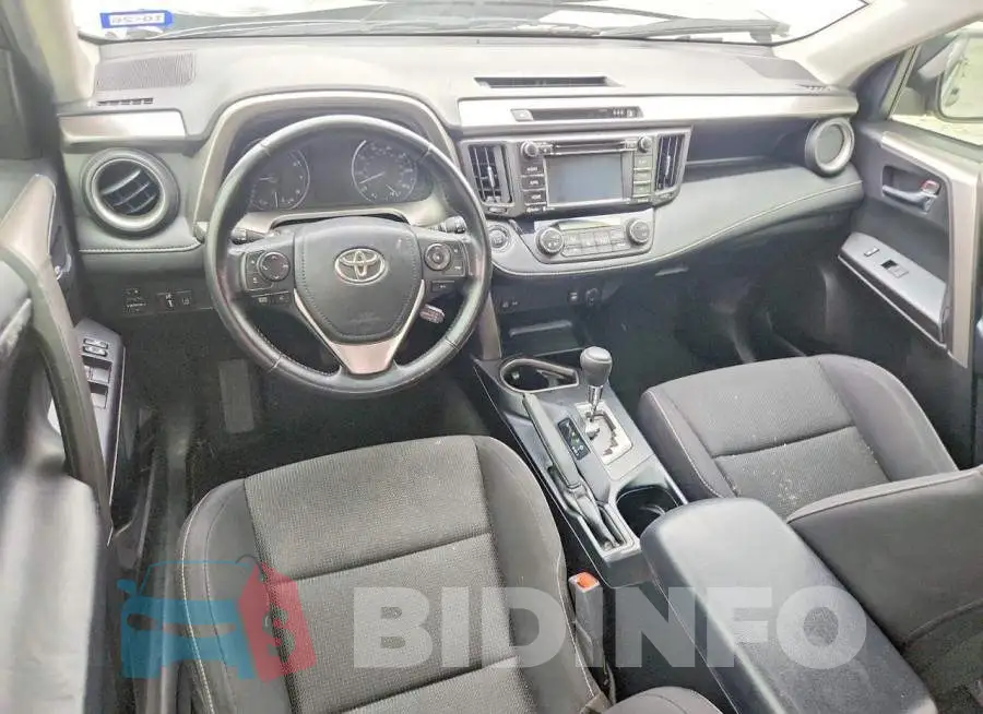 JTMWFREV6JJ150742 Photo# 8