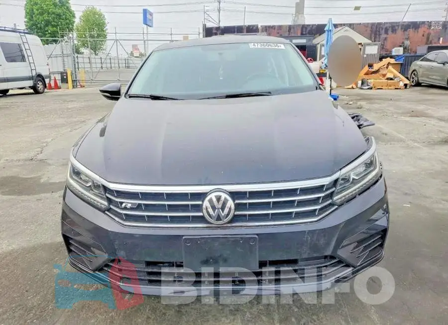 1VWDT7A32HC056121 Photo# 5