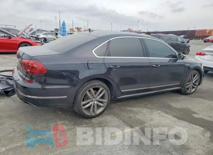 1VWDT7A32HC056121 Photo# 3