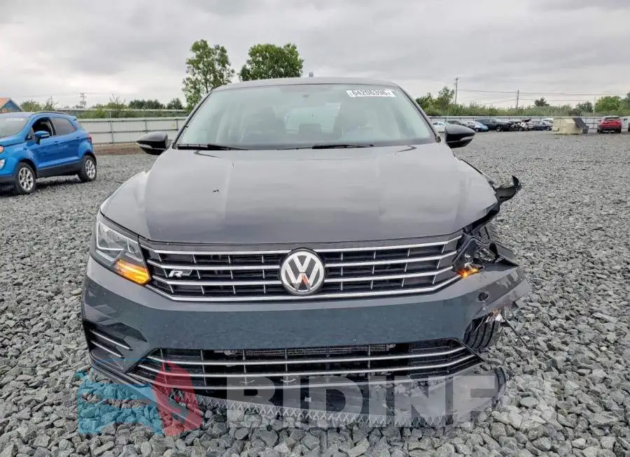 1VWDT7A38HC058357 Photo# 5