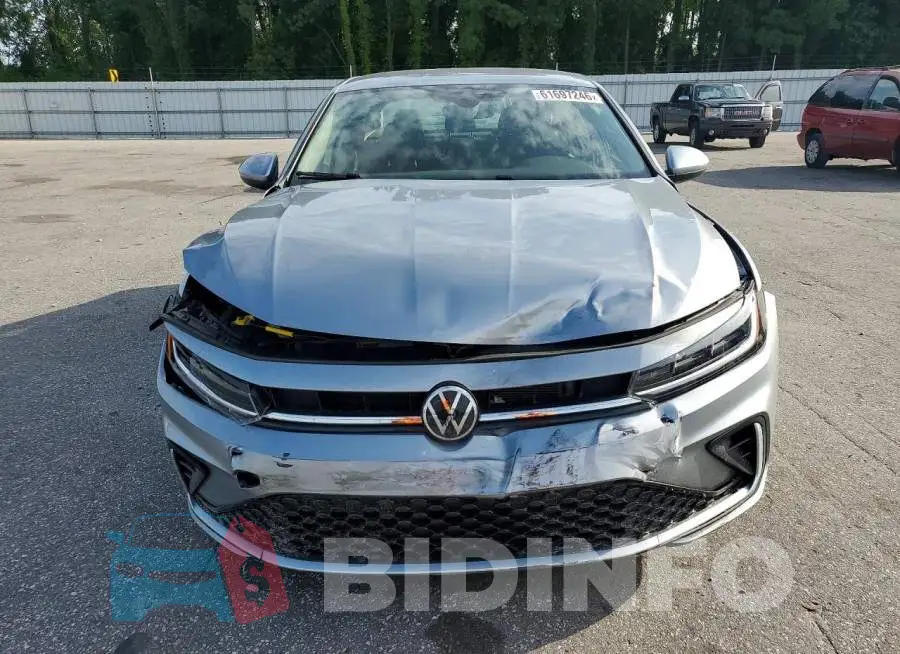 3VW5X7BU3SM065108 Photo# 5