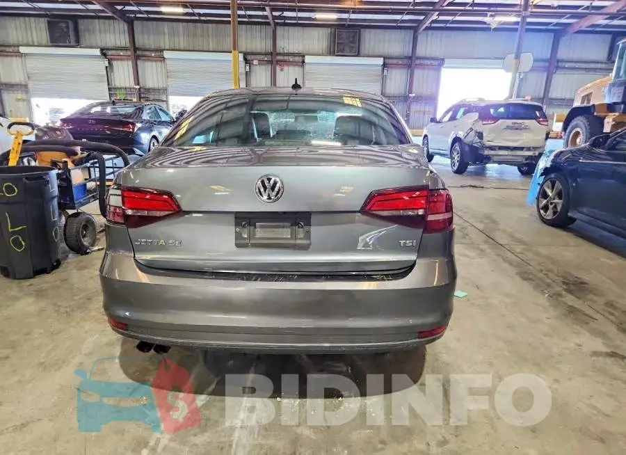3VWDB7AJ4HM279244 Photo# 6
