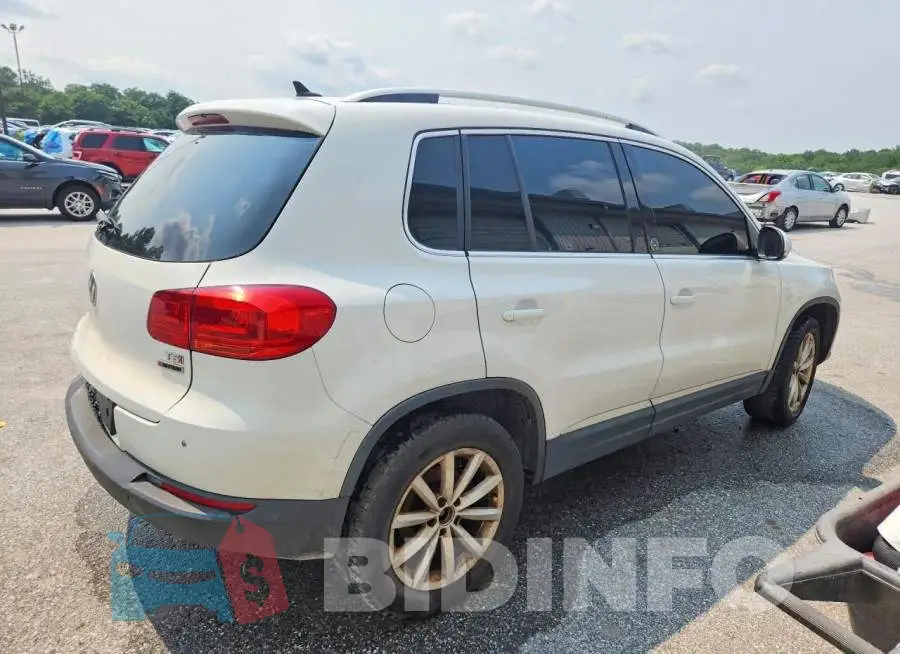 WVGSV7AX4HW503131 Photo# 3